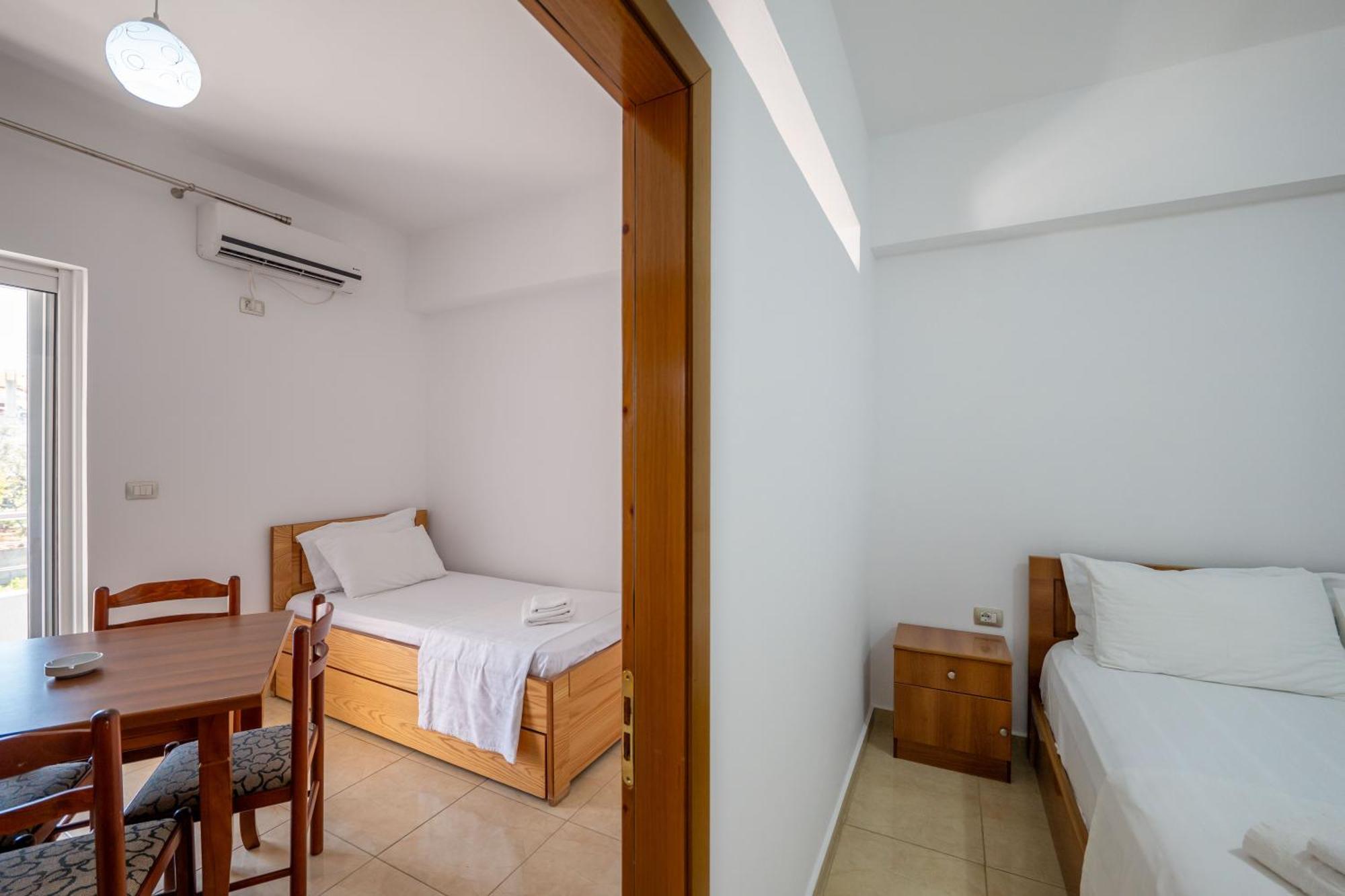 Aleksander Aparthotel 사밀 외부 사진