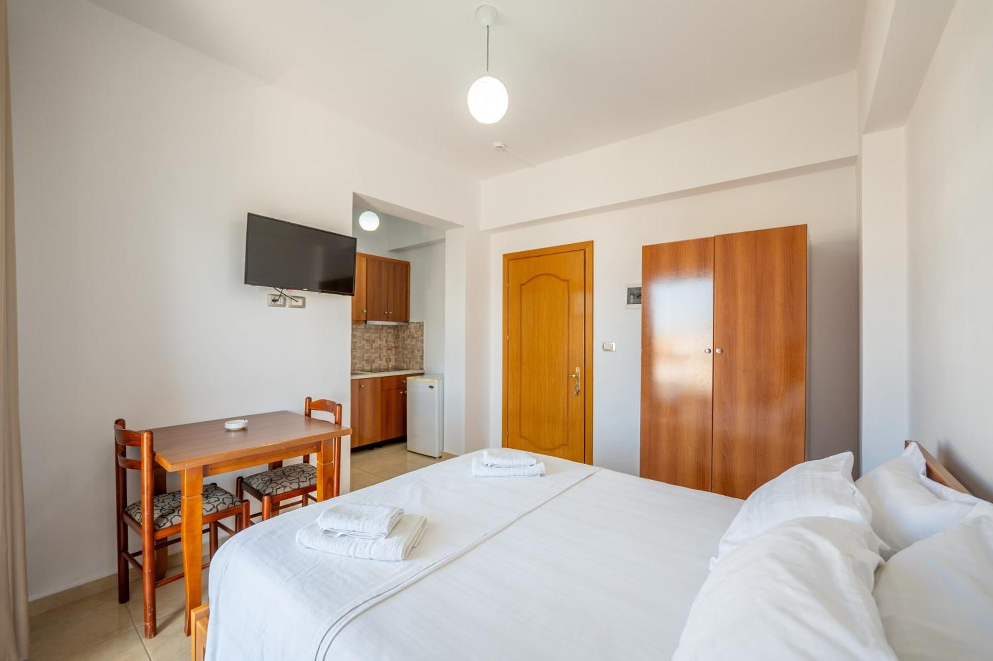 Aleksander Aparthotel 사밀 외부 사진